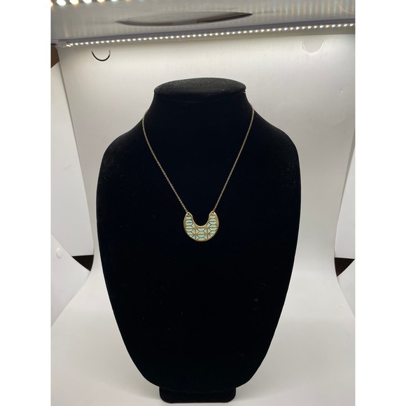 Stella & Dot Gold Tone Pendant Necklace || Reversible Pendant || 2-in-1 necklace - Picture 5 of 9